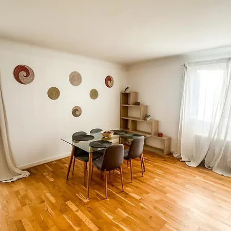 Spacieux T3 Lumineux Avec Parking - Proche Metro 13 Universite Saint-denis アパート サン＝ドニ